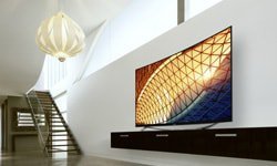  OLED:  